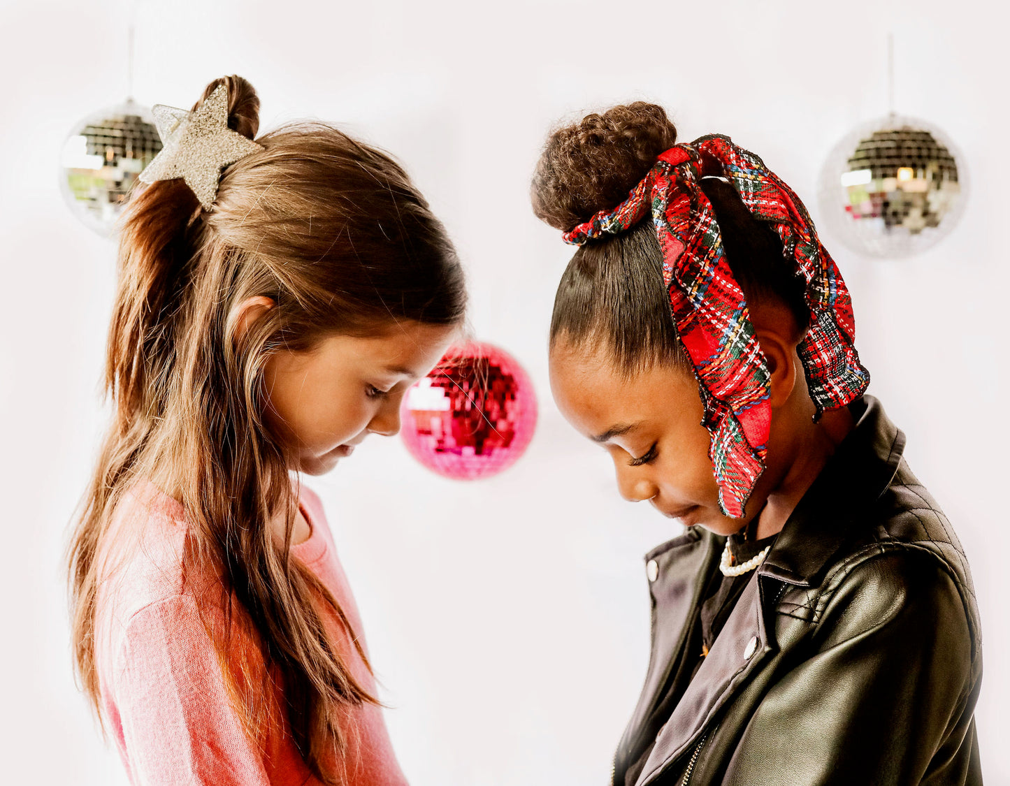 Hot Pink Giant Star - Claw Clip