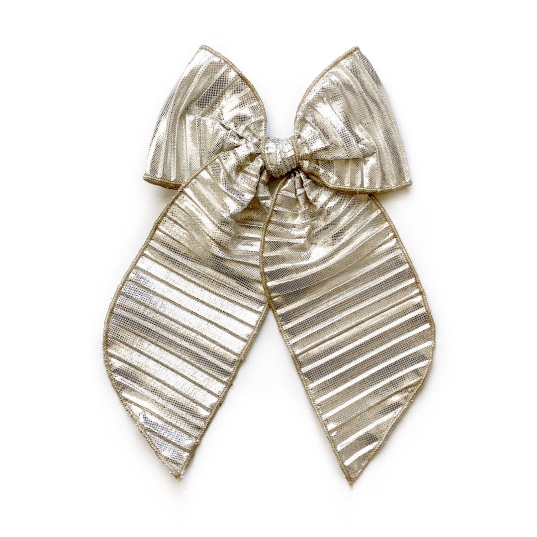 Champagne Pleat - Oversized Fairytale