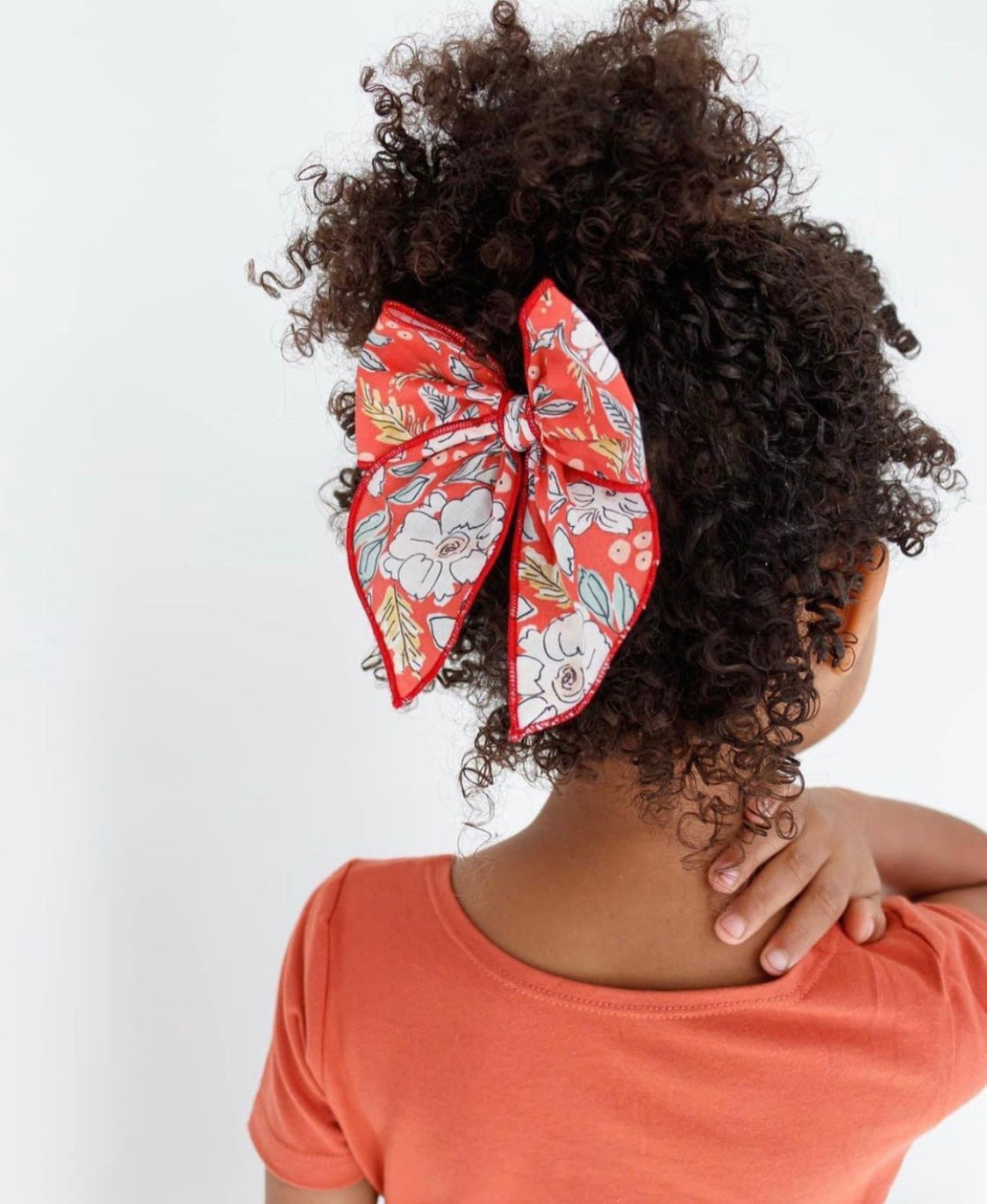 Holiday Floral - Medium Fairytale